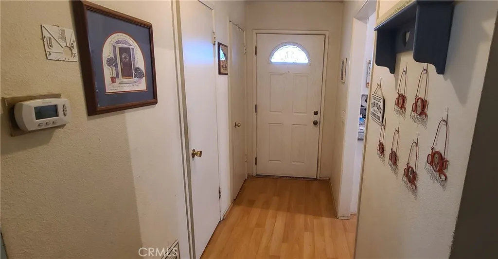 22104 Alamogordo, Saugus, California 91350 home-pic-3