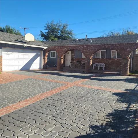 Able parking and large RV space