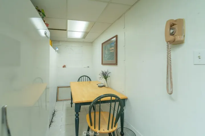 Dinnig area in the Kitchen