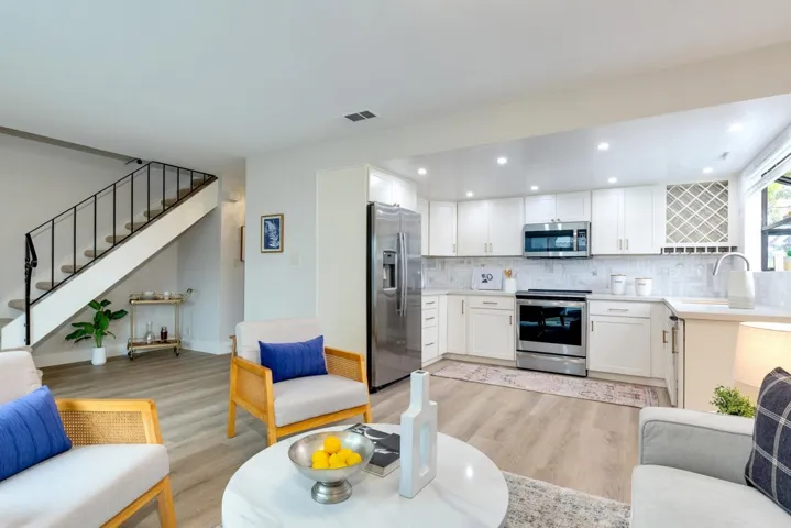 3171 Bayview Dr, Alameda, California 94501