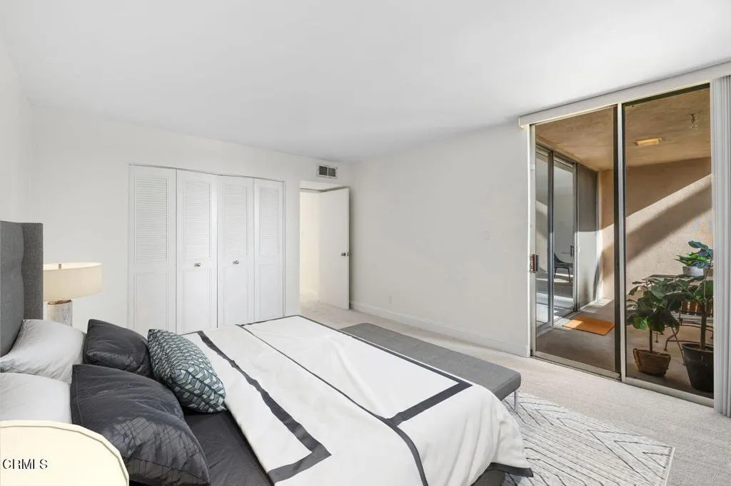 5411 Tyrone Avenue 202, Los Angeles, California 91401 home-pic-23