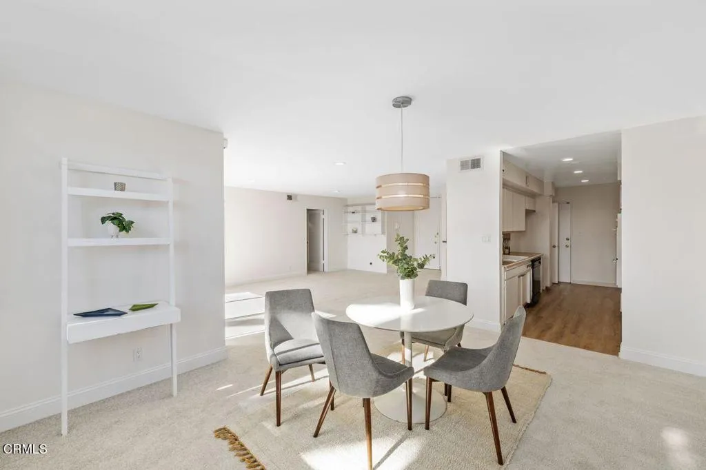 5411 Tyrone Avenue 202, Los Angeles, California 91401 home-pic-8