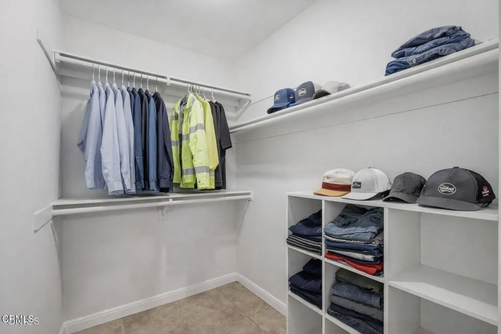 1414 Fallen Leaf Avenue, Ventura, California 93004 home-pic-25