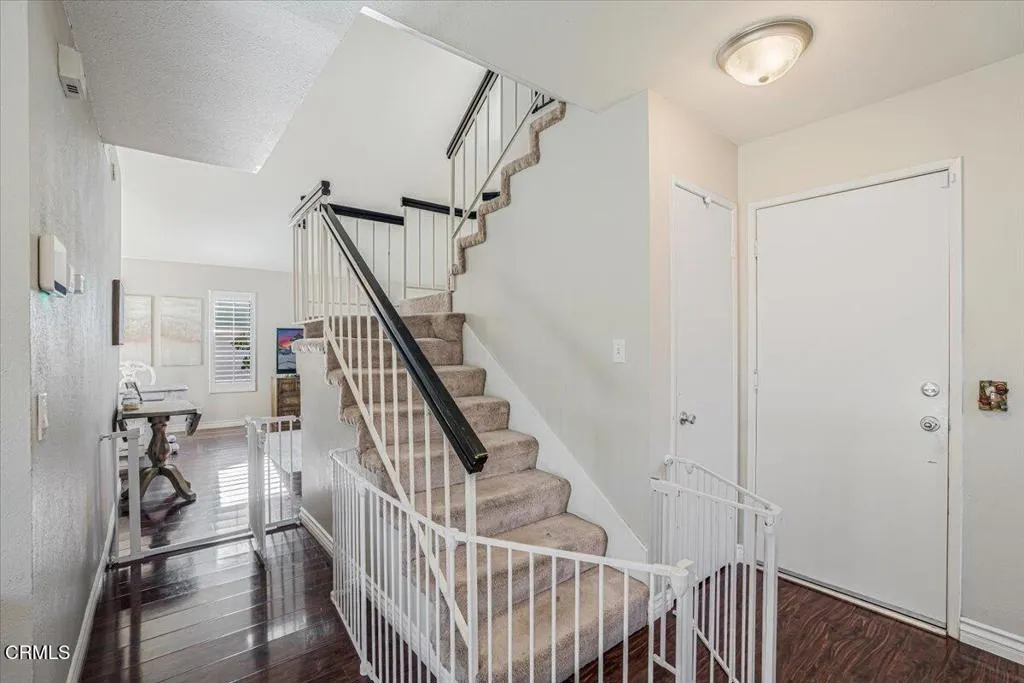 1414 Fallen Leaf Avenue, Ventura, California 93004 home-pic-14