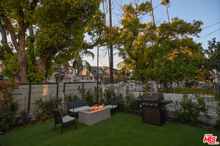 Front Yard w/ Firepit and BBQ