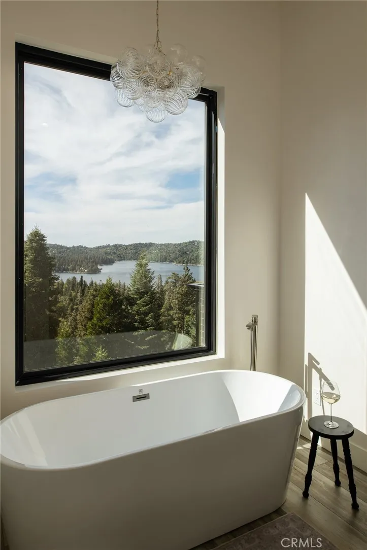 292 Ponderosa Peak Road, Lake Arrowhead, California 92352 home-pic-36