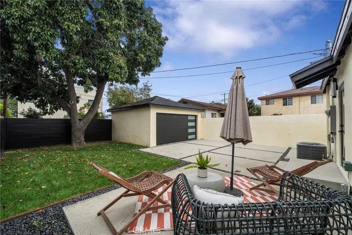 Look at all the yard space 2229 Shoredale offers. Live in one, rent the other unit at 2225 Shoredale.. Both sold together and thoughtfully updated for those with discerning taste.
