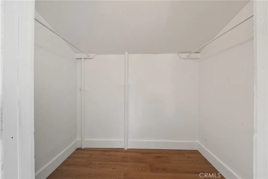 1261 W 51st, Los Angeles, California 90037 home-pic-33