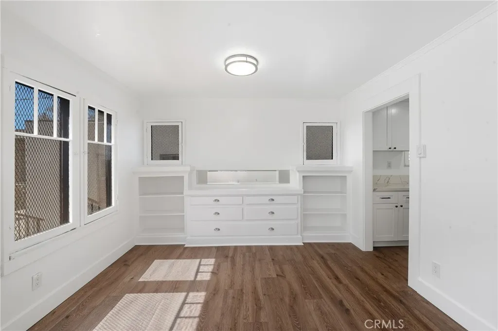 1261 W 51st, Los Angeles, California 90037 home-pic-44