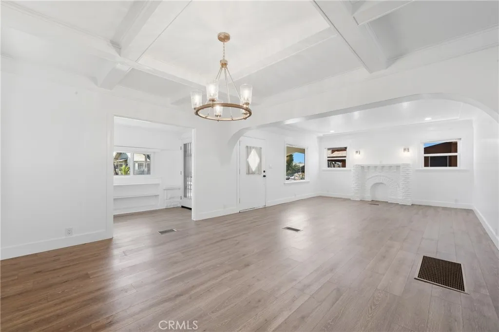 1261 W 51st, Los Angeles, California 90037 home-pic-7