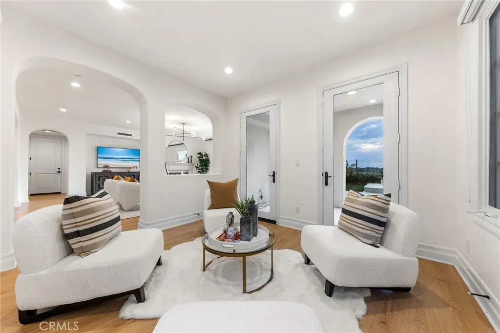 37 Blue Summit, Irvine, California 92603 home-pic-25