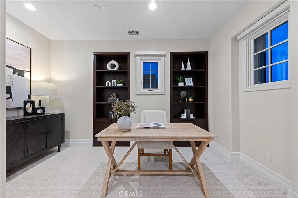 37 Blue Summit, Irvine, California 92603 home-pic-37