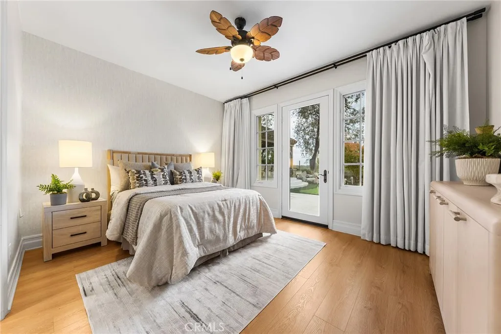 37 Blue Summit, Irvine, California 92603 home-pic-42