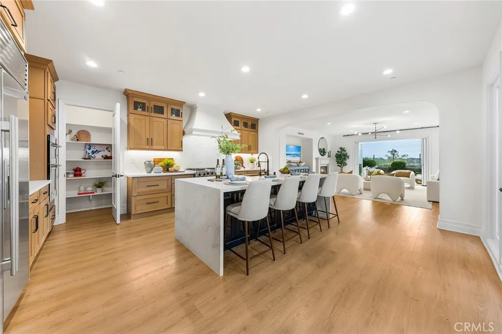 37 Blue Summit, Irvine, California 92603 home-pic-22