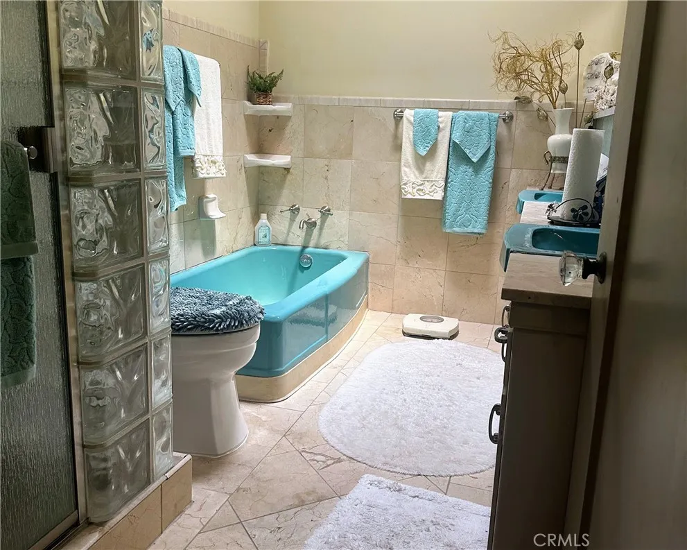 1617 W 125th Street, Los Angeles, California 90047 home-pic-10