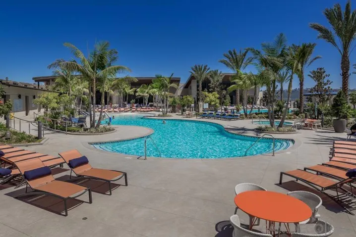 Civita resort style pool