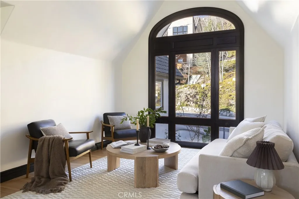 729 Brentwood, Lake Arrowhead, California 92352 home-pic-23