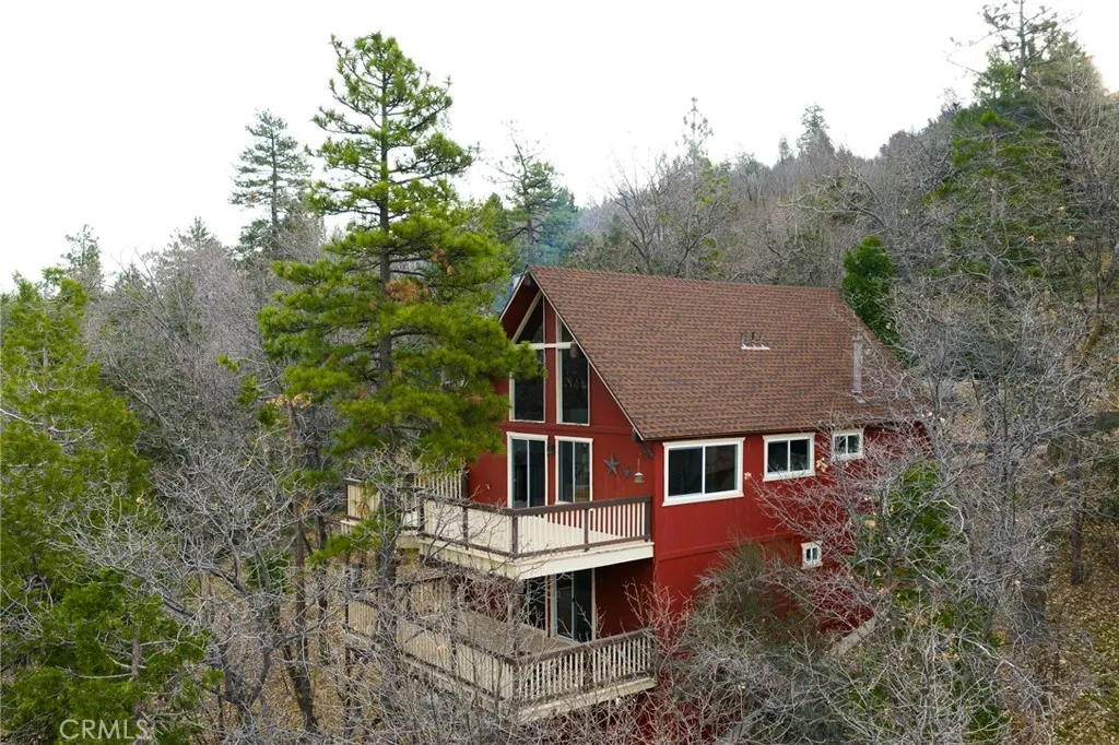 1458 Sequoia Drive, Lake Arrowhead, California 92352 home-pic-3