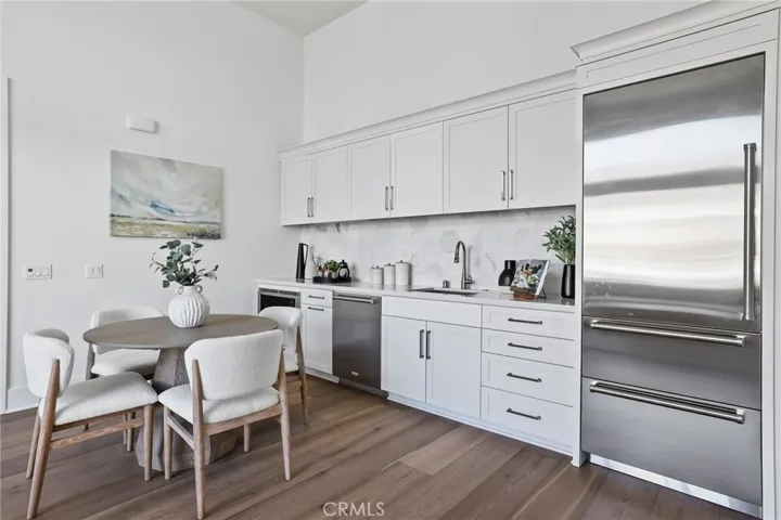 Casita great room with mini kitchen