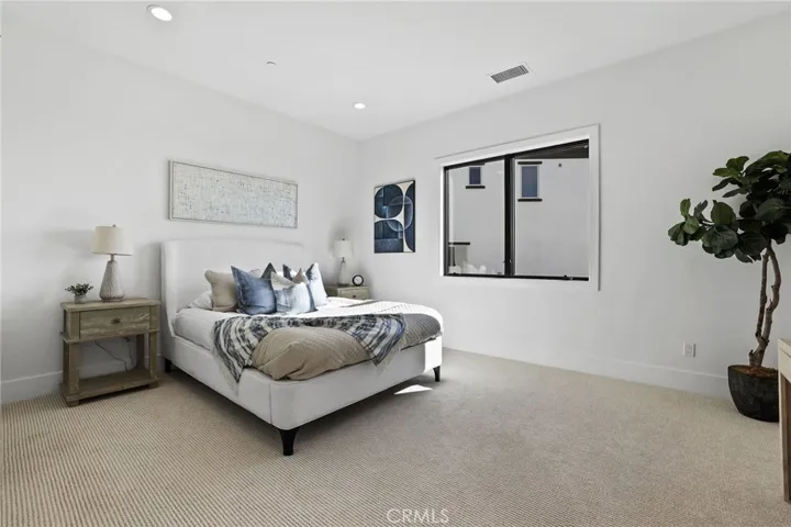 Bedroom 3 with direct access bathroom