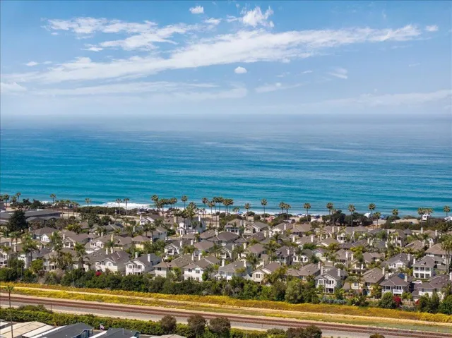7027 San Bartolo 43, Carlsbad, California 92011