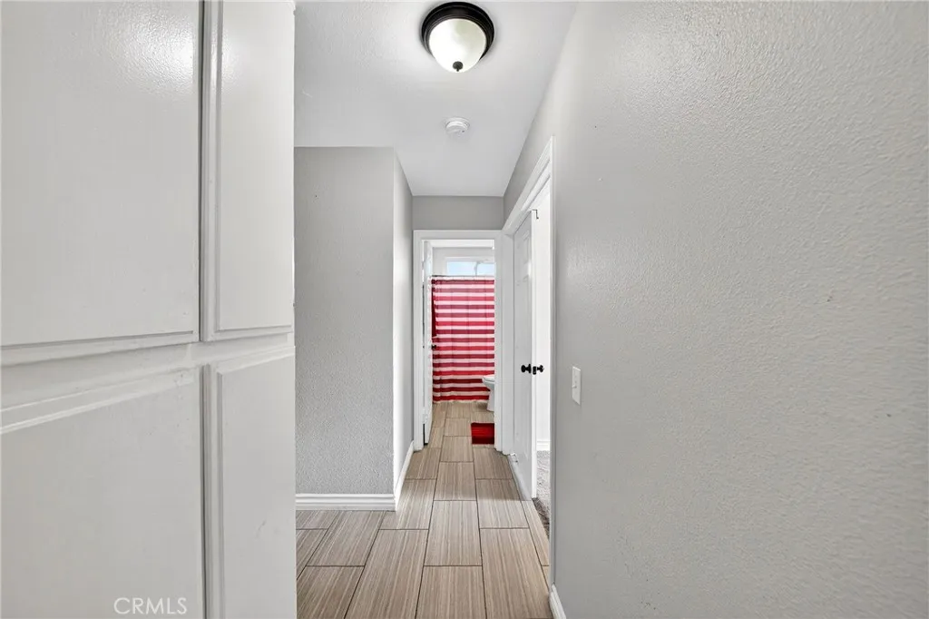 17079 Lurelane, Fontana, California 92336 home-pic-16