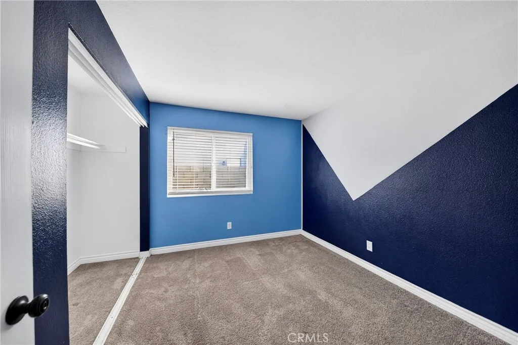 17079 Lurelane, Fontana, California 92336 home-pic-20