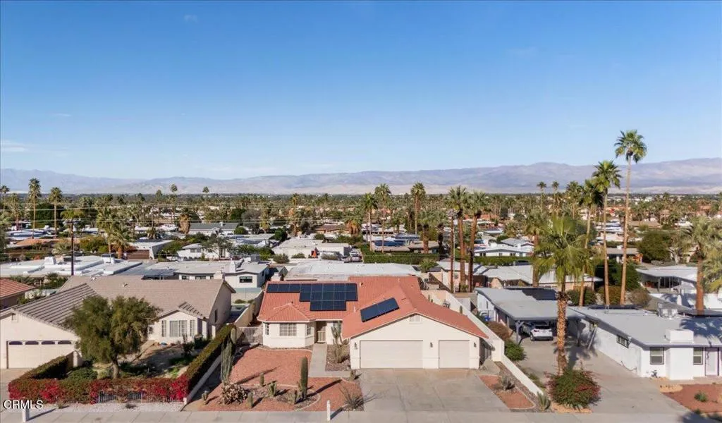 74360 Fairway Drive, Palm Desert, California 92260 home-pic-24