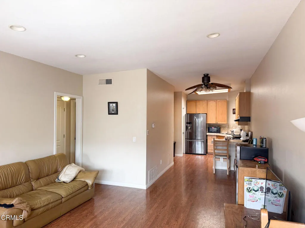 3000 Isle Way C, Oxnard, California 93035 home-pic-10