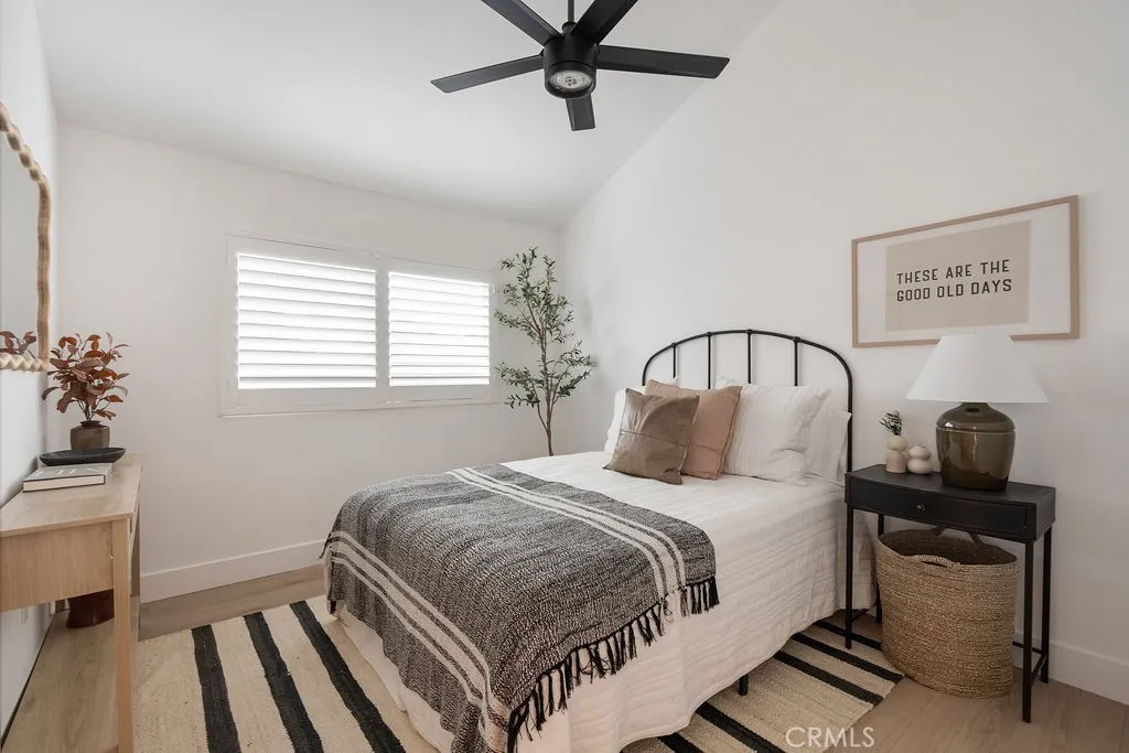 208 Susannah Place, Costa Mesa, California 92627 home-pic-18