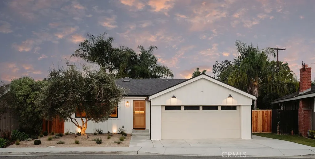 208 Susannah Place, Costa Mesa, California 92627 home-pic-1