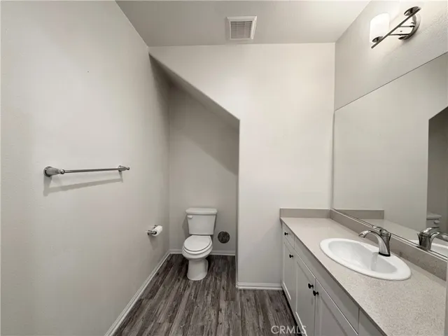 401 Castiano, Camarillo, California 93012