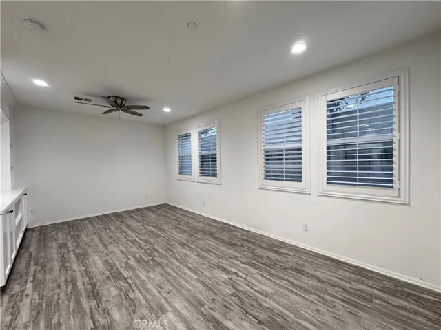 401 Castiano, Camarillo, California 93012