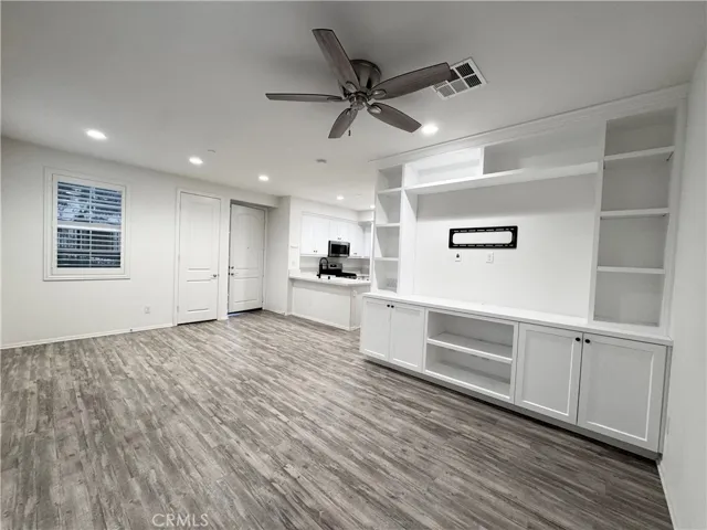 401 Castiano, Camarillo, California 93012