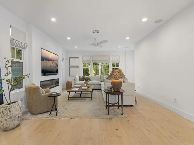 8278 Parkside Cres, San Diego, California 92127