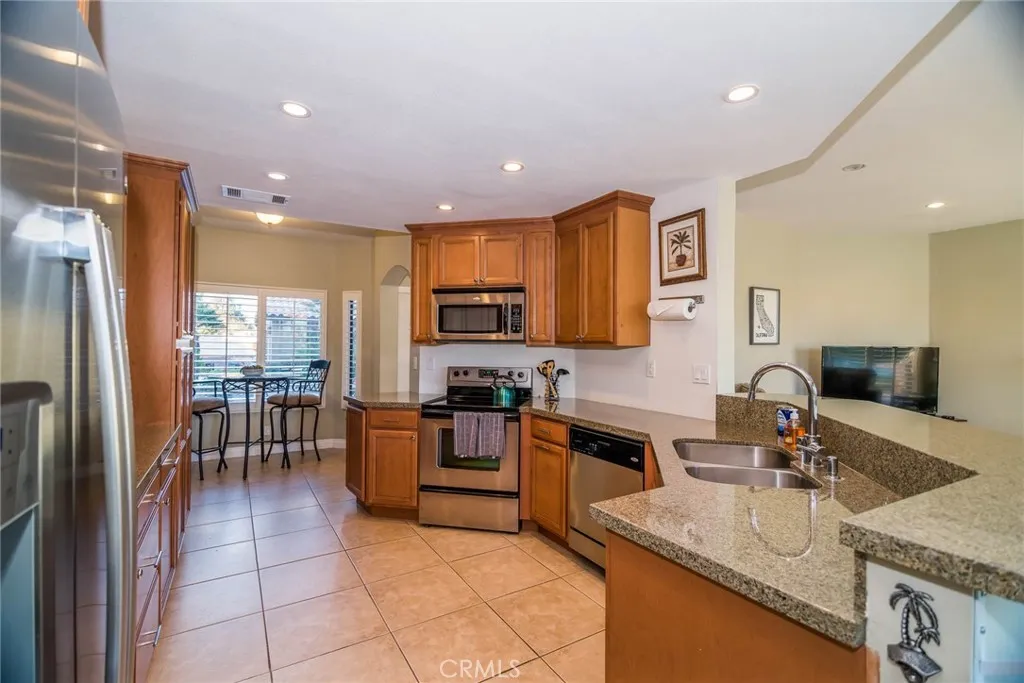 38049 Crocus Lane, Palm Desert, California 92211 home-pic-15