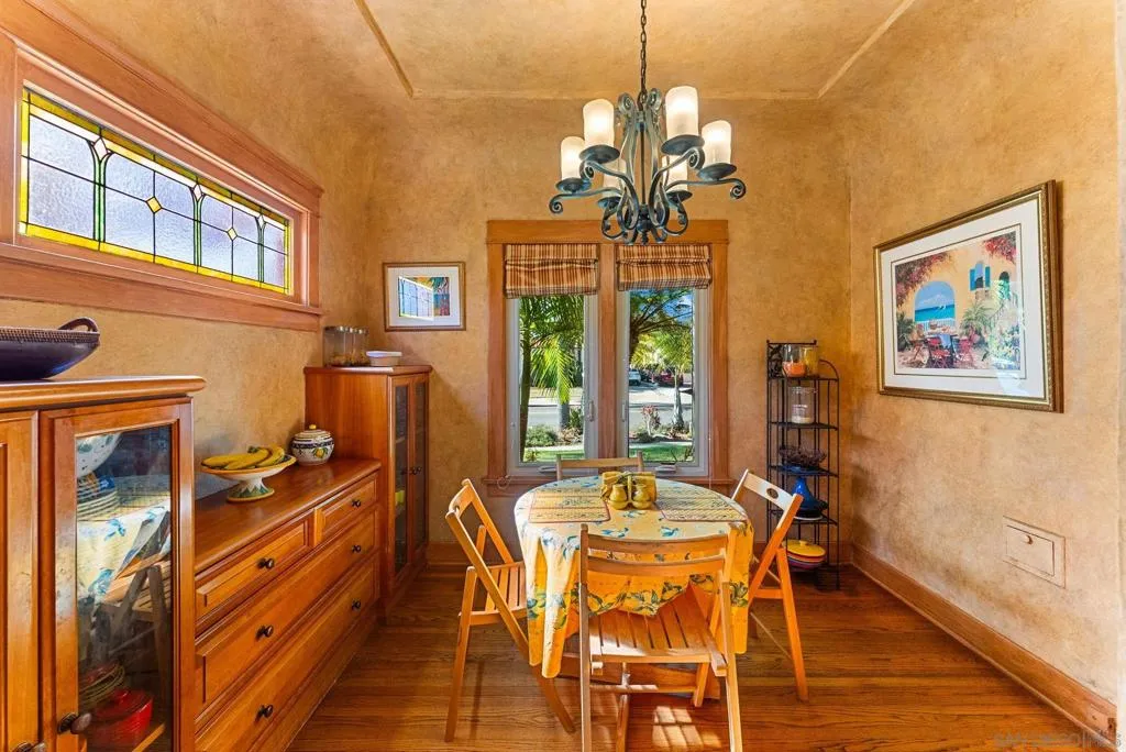4965 Marlborough Drive, San Diego, California 92116 home-pic-8