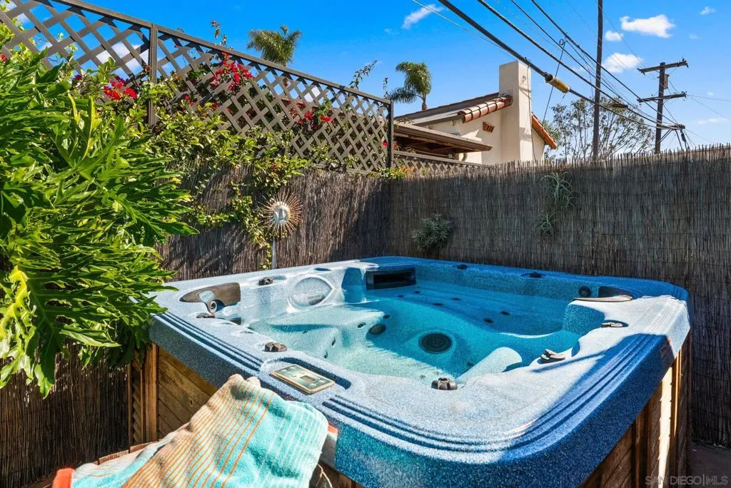 4965 Marlborough Drive, San Diego, California 92116 home-pic-38