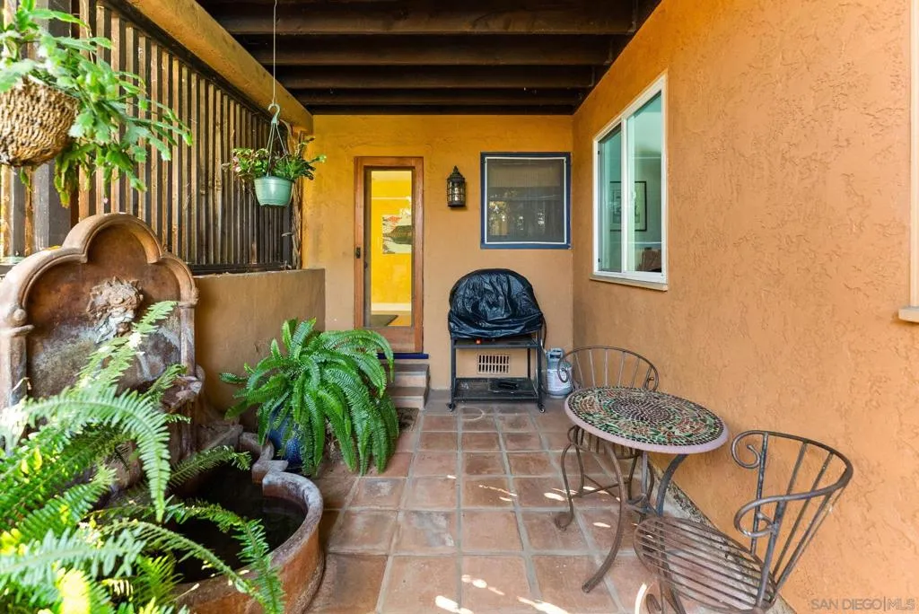 4965 Marlborough Drive, San Diego, California 92116 home-pic-35
