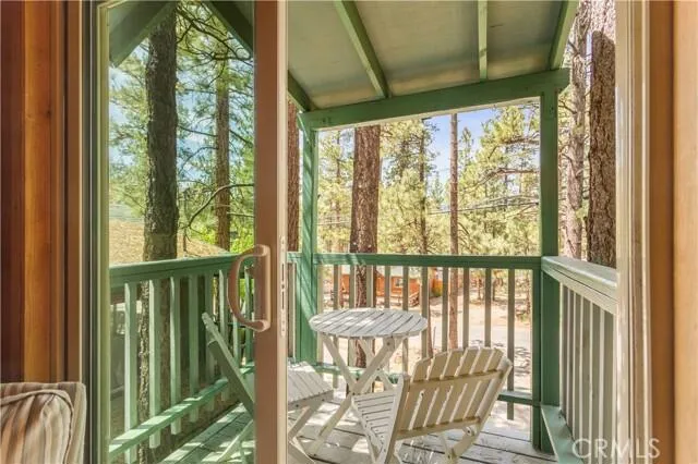 524 W Rainbow Boulevard, Big Bear, California 92314 home-pic-15