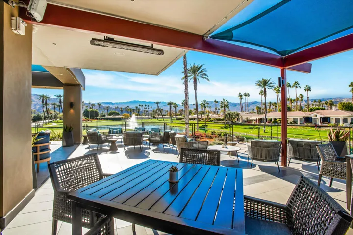 05-Desert horizon Clubhouse (10)