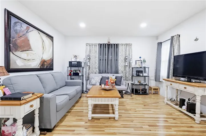 924 W 134th Place, Compton, California 90222