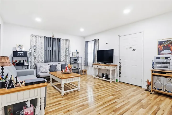 924 W 134th Place, Compton, California 90222