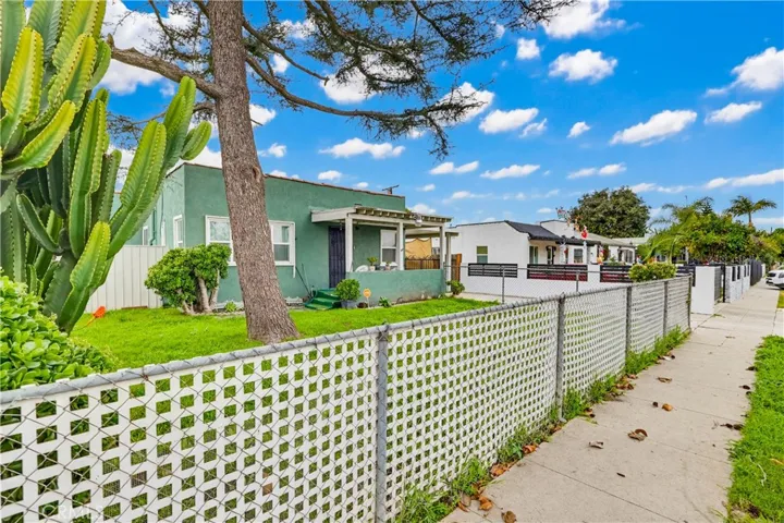 924 W 134th Place, Compton, California 90222