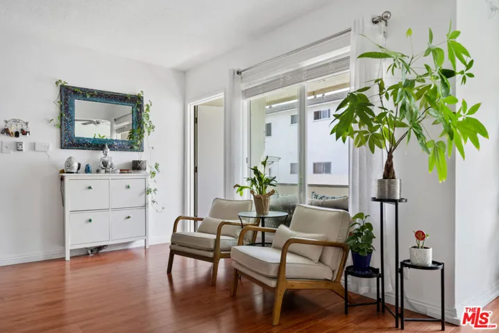 2621 Centinela Avenue 16, Santa Monica, California 90405