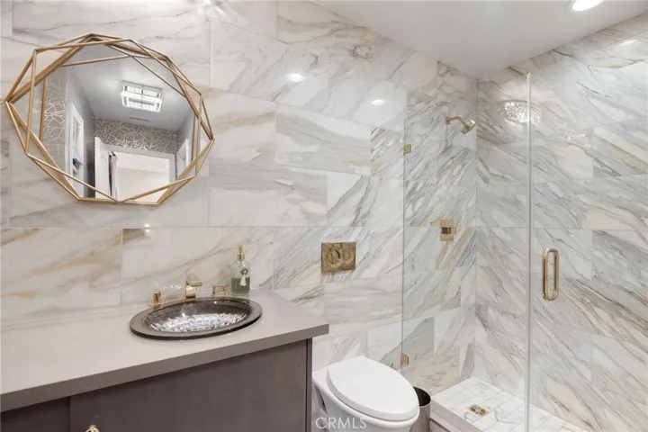33 Basilica, Ladera Ranch, California 92694