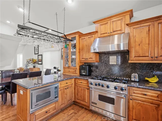 520 N Elena, Redondo Beach, California 90277