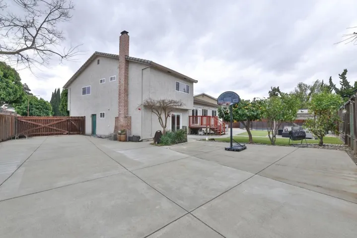 1967 Cape Hilda Place, San Jose, California 95133