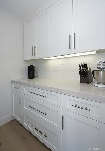 Large walk-in​​‌​​​​‌​​‌‌​​‌​​​‌‌​​​‌​​‌‌​​‌‌​​‌‌​​​​ pantry