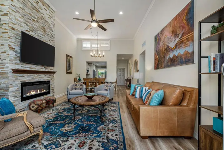 29-web-or-mls-GSOaktree_OPMG_1125_029